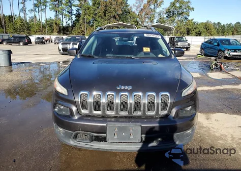2016 Jeep Cherokee Latitude from USA, damaged, VIN 1C4PJMCS3GW102559